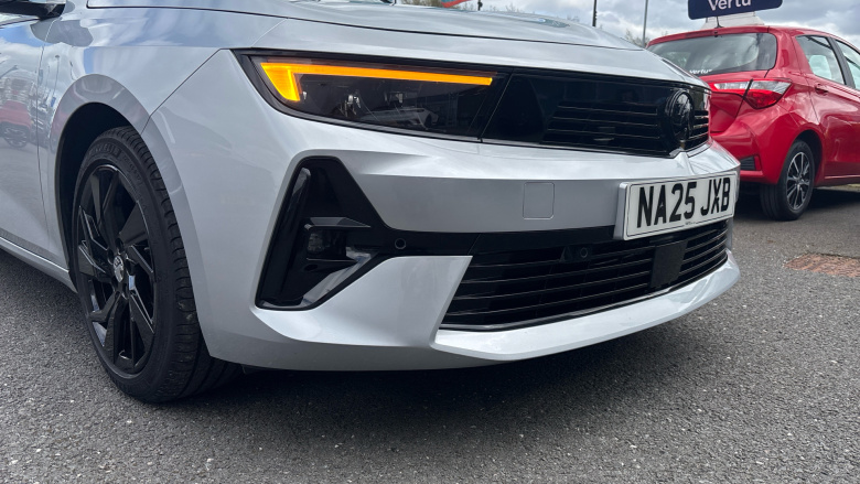 Vauxhall Astra 1.2 Turbo 130 GS 5dr Auto Petrol Hatchback